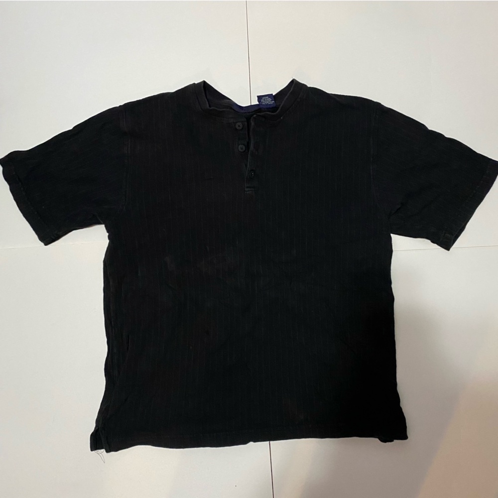 Black Button-Up Shirt 🩵
